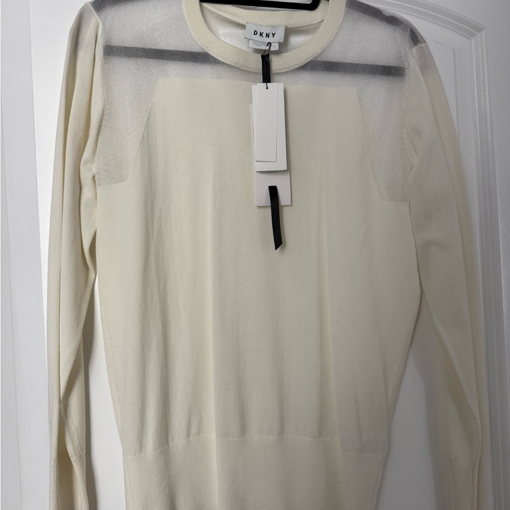 NWT DKNY Ivory Sweater. Size M - Picture 10 of 10